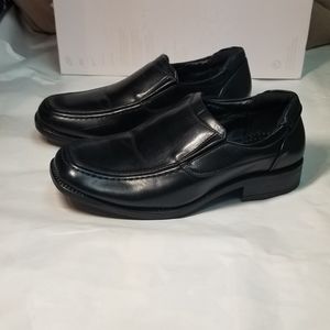 Boys RobertDavid Black Dress Shoes size 3